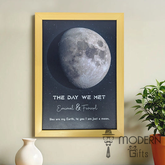 Customized Moon Frame