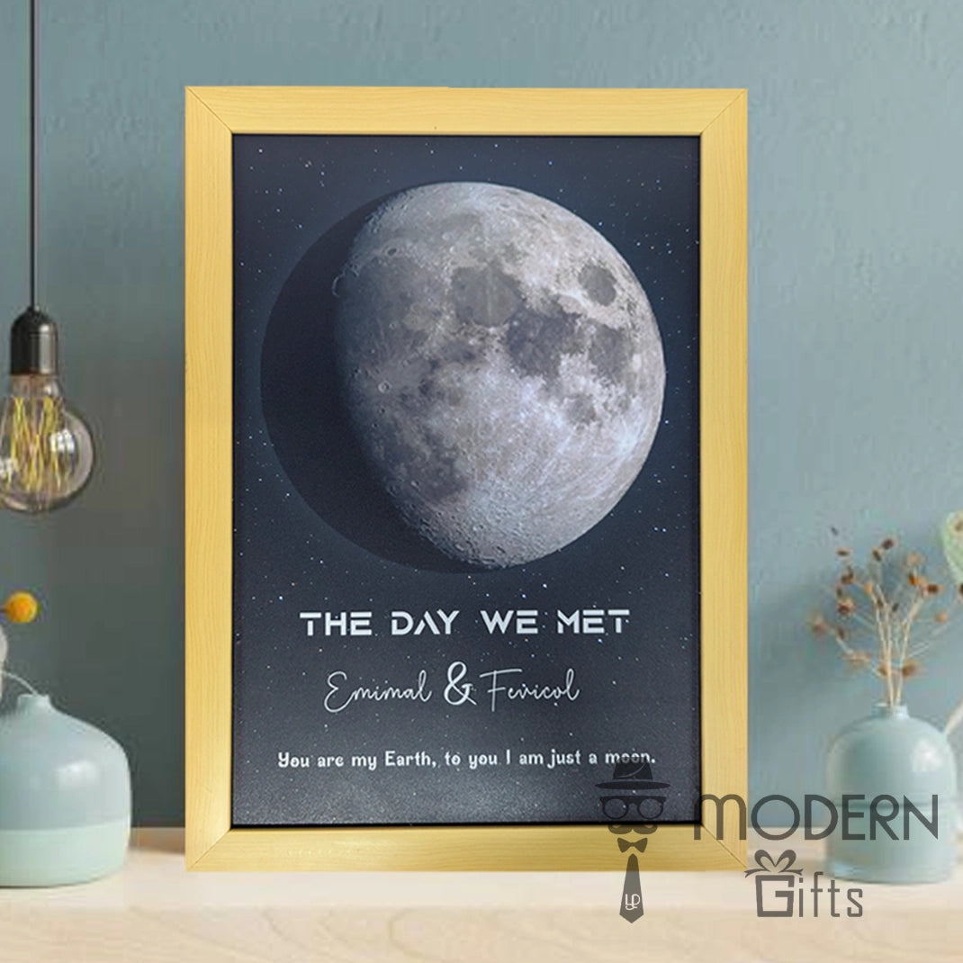 Customized Moon Frame