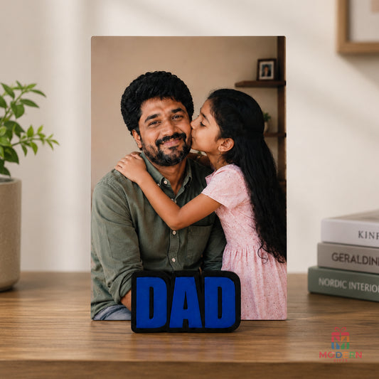 Custom photo magnetic stand with detachable DAD display for gifting