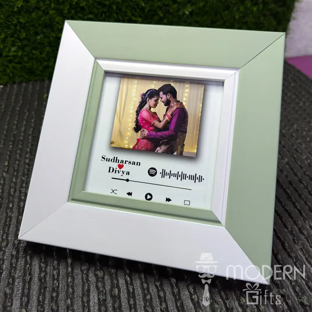 Mini Spotify Frame