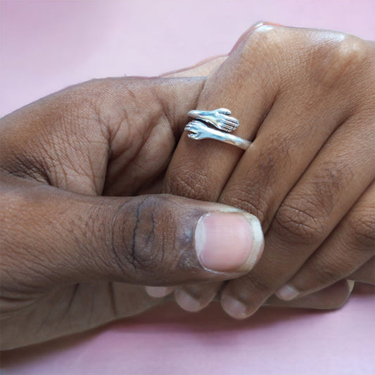 Hug Ring