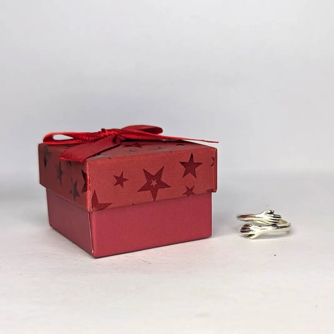 Hug Ring