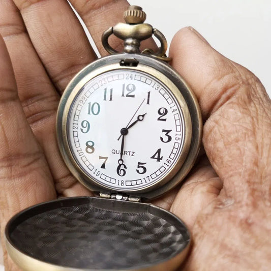 Customized Clock Keychain Photo