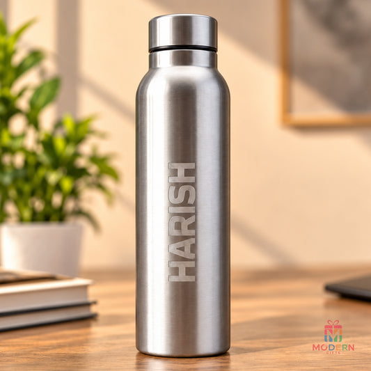 Customised stainless steel water bottle personalized with the Customised name 