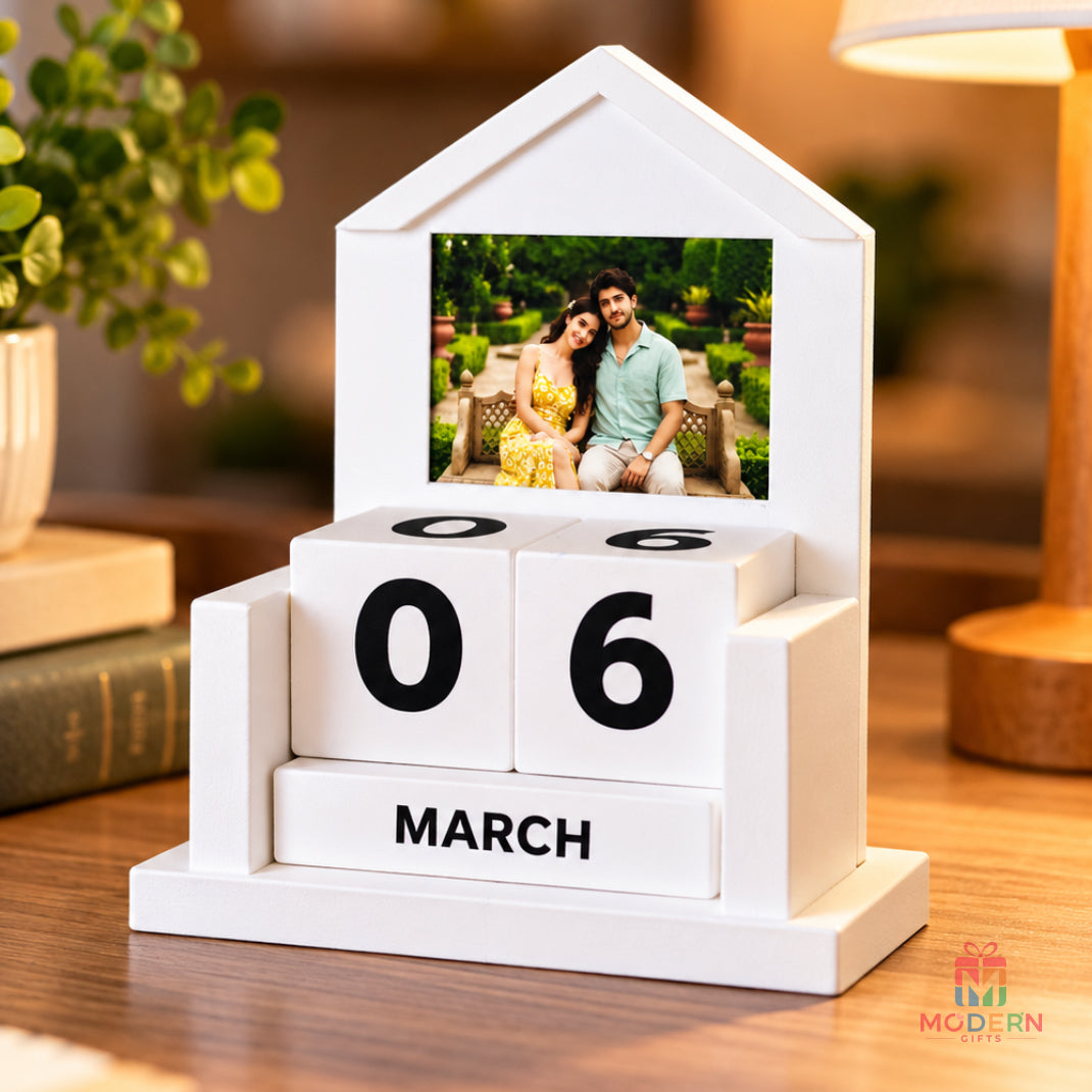 Home Cube Calendar Stand