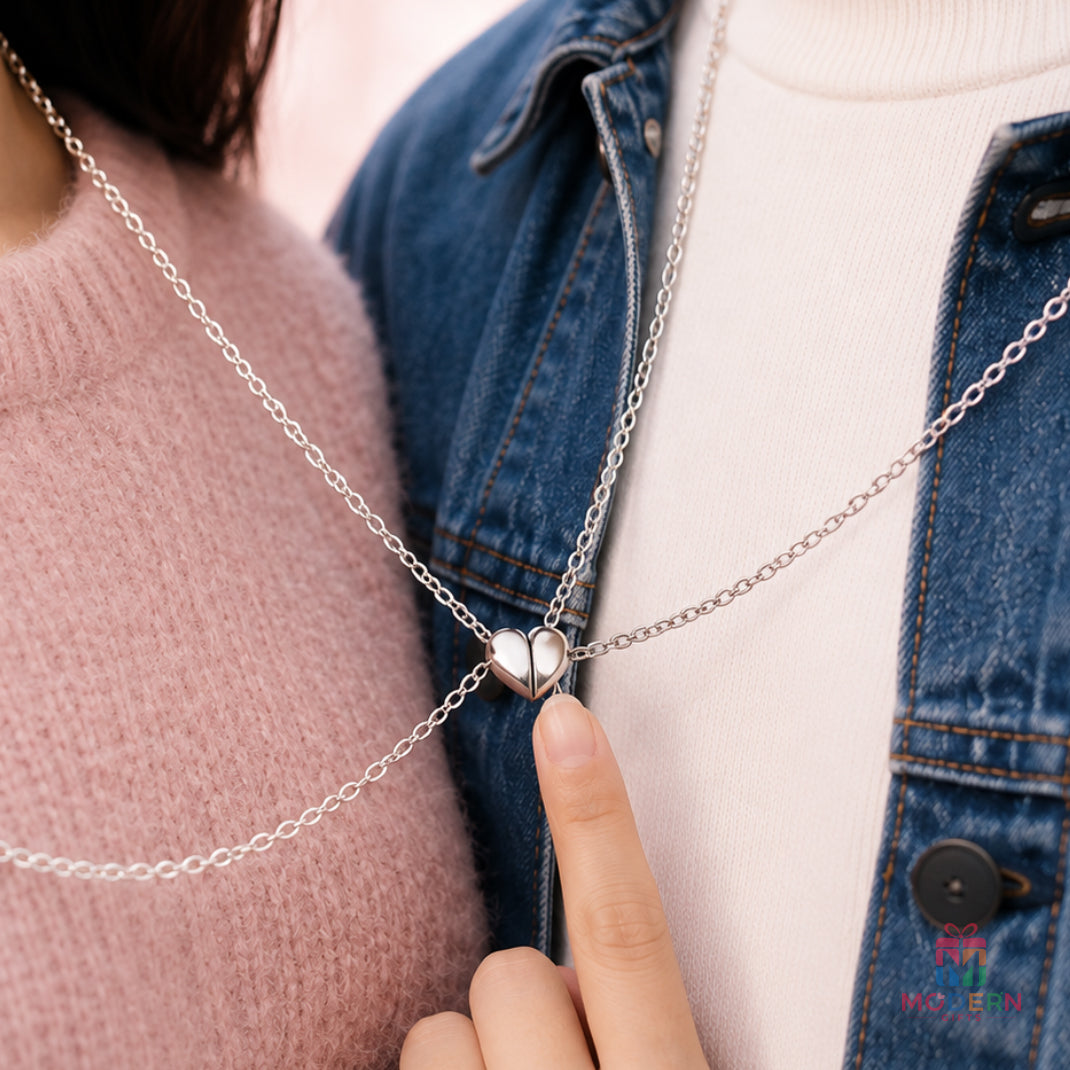Couple magnetic chain with matching heart design for couples