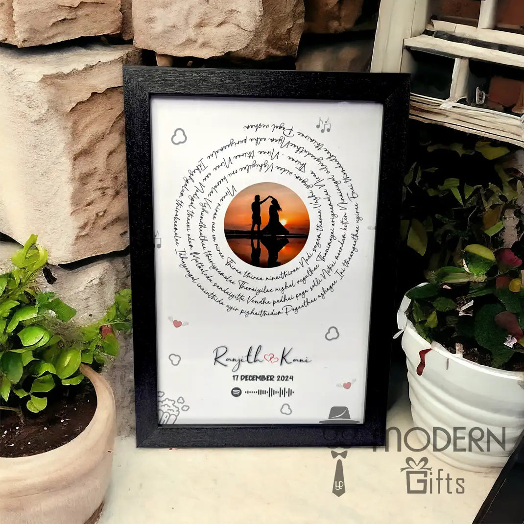 Song Photo Frame