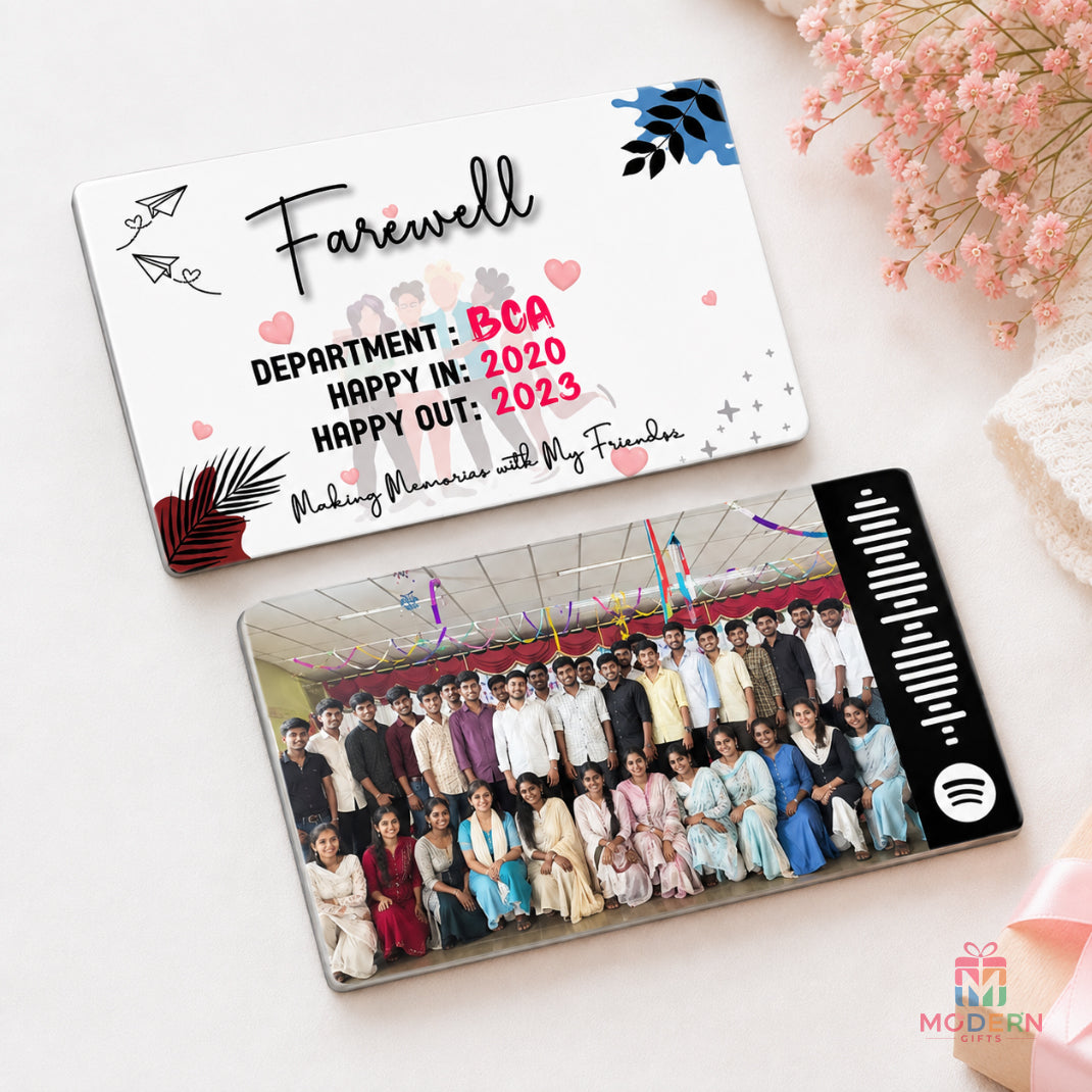 Personalized farewell card with group photo, batch name and entry and exit years